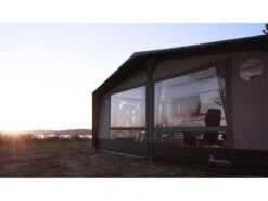 Isabella Caravanvoortent Commodore Dawn 300 10 Isabella Caravanvoortent Commodore Dawn 300 -Kampeer Verkoop Winkel 4 2 isabella caravanvoortent commodore dawn sfeer isacommodawn