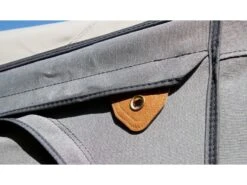 Isabella Caravanvoortent Commodore Dawn 300 13 Isabella Caravanvoortent Commodore Dawn 300 -Kampeer Verkoop Winkel 4 5 isabella caravanvoortent commodore dawn stormband isacommodawn